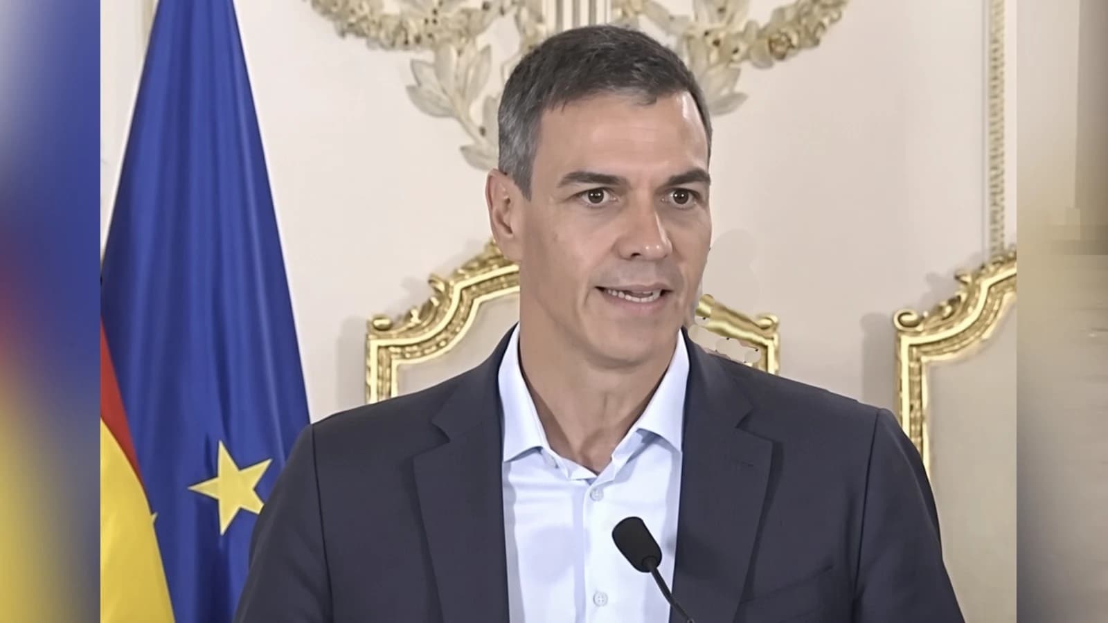 Ferraz impone silencio: amenazas del PSOE a quien denuncia la vergüenza de Ceuta