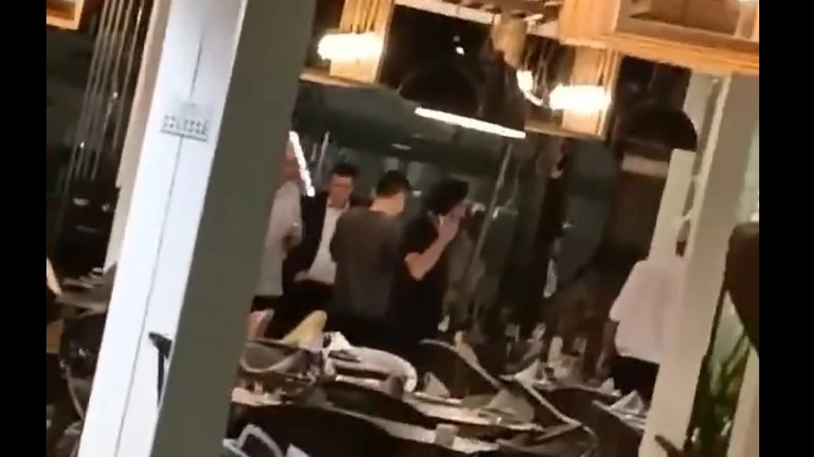 Vídeo: disparo a quemarropa ante la mirada atónita de una terraza llena en Málaga