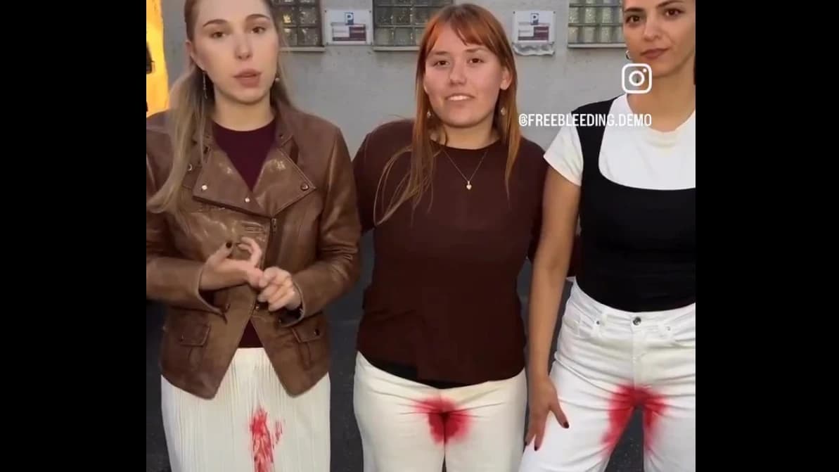 Vídeo: 3 activistas sacan la regla a la calle y la convierten en mitin