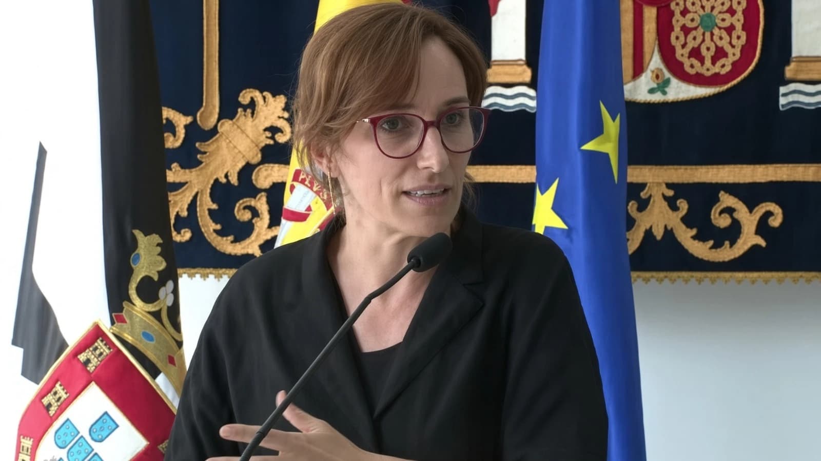 Mónica García diseña aplazar la prescripción de antibióticos dos o tres días