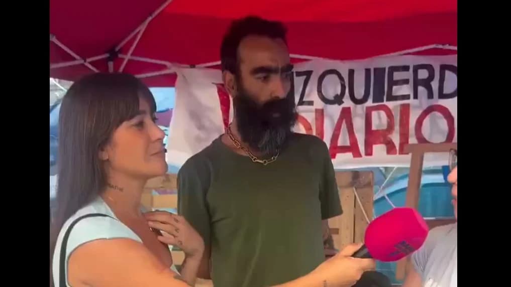 Vídeo: preguntan a los acampados en Sol de qué trabajan y así responden