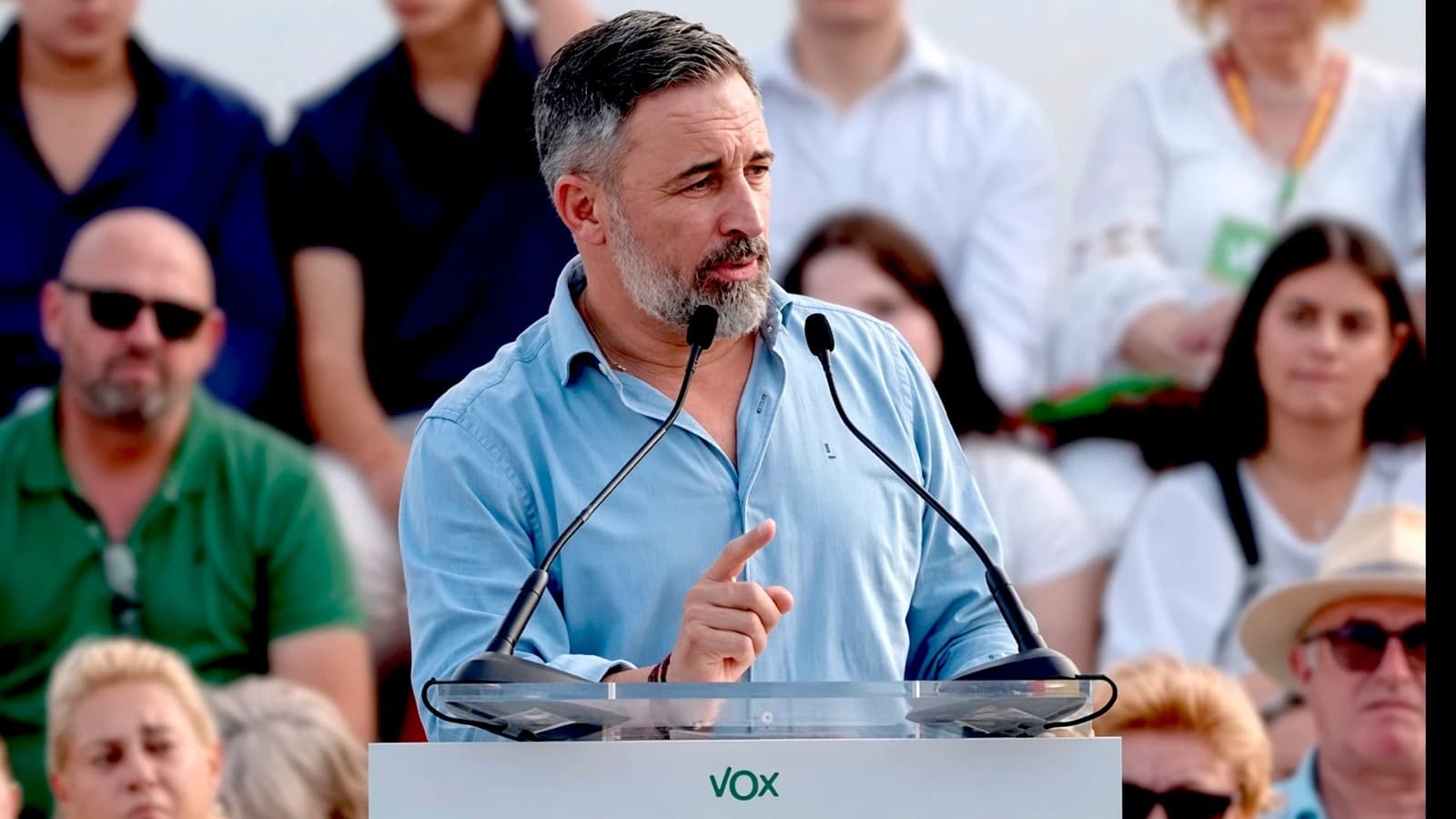 Abascal estalla en Ávila calificando al Ejecutivo de Sánchez de organización criminal