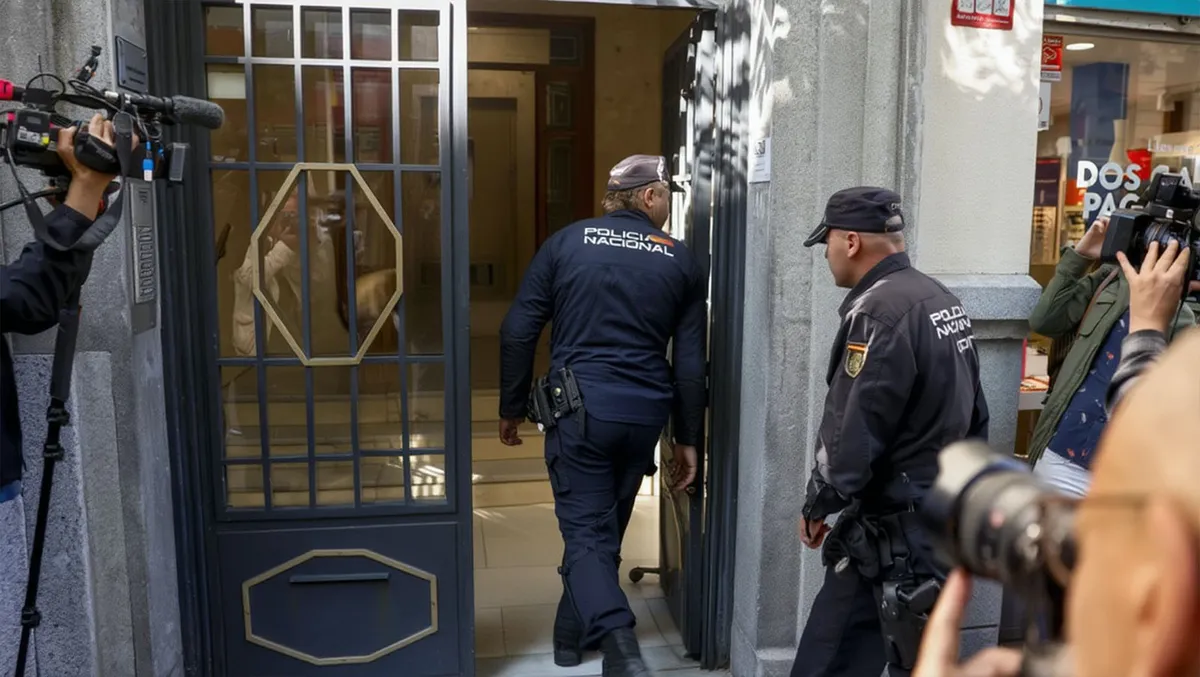La UDEF registra la empresa de las hijas de Zapatero y otras dos mercantiles