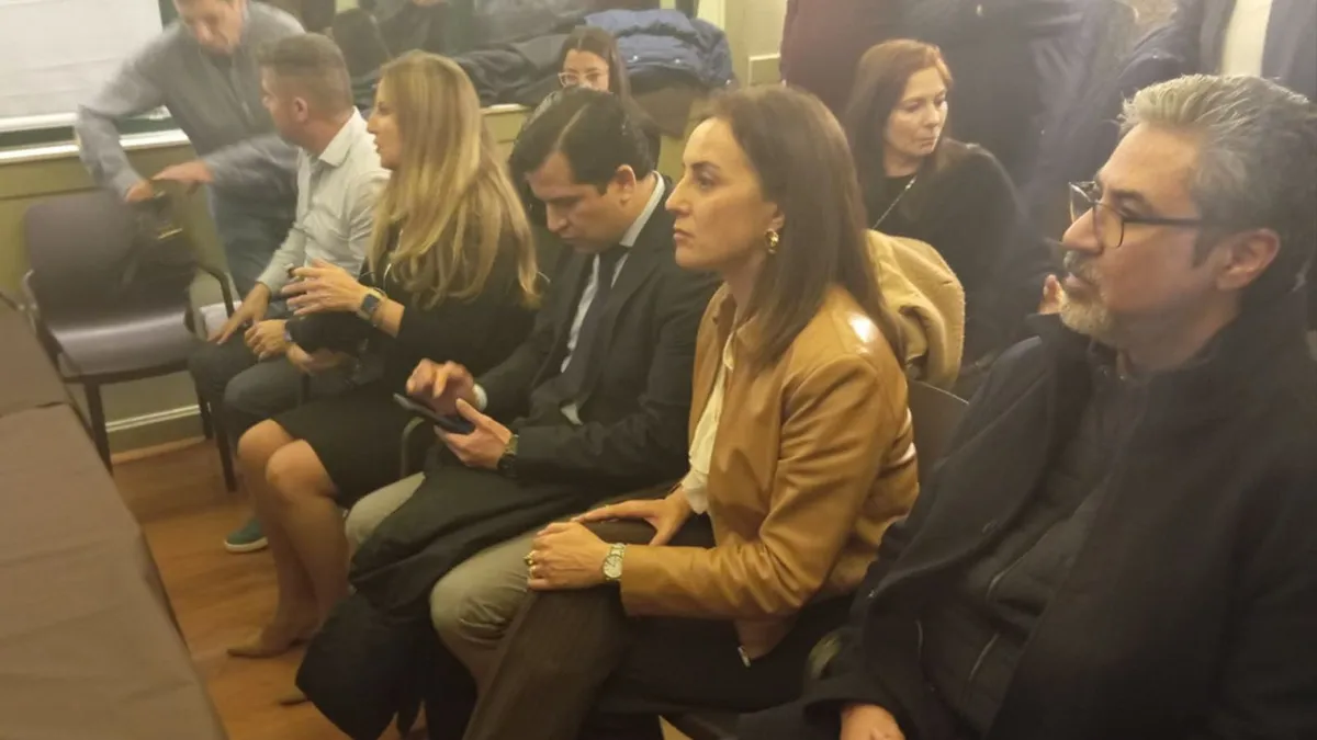 PRESENTACIÓN DE AVANZA EN LIBERTAD MADRID