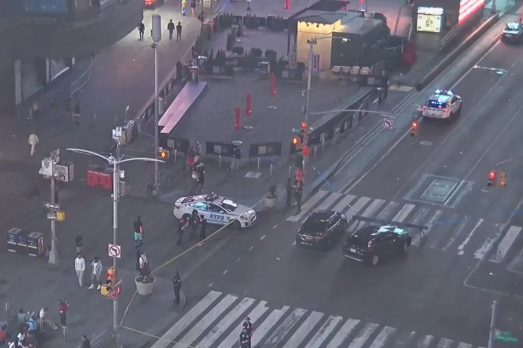 Tiros en Times Square: Un menor detenido tras herir a tres transeúntes