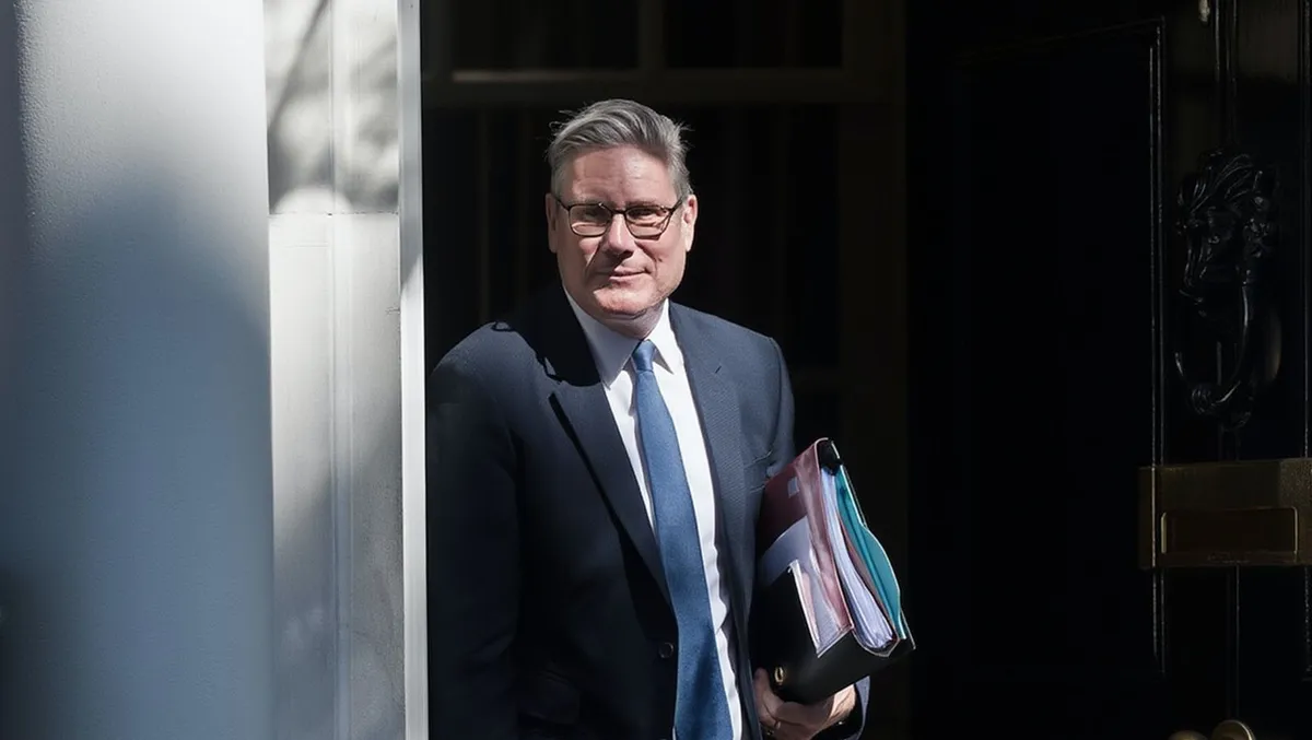 Keir Starmer ha dimitido como primer ministro británico